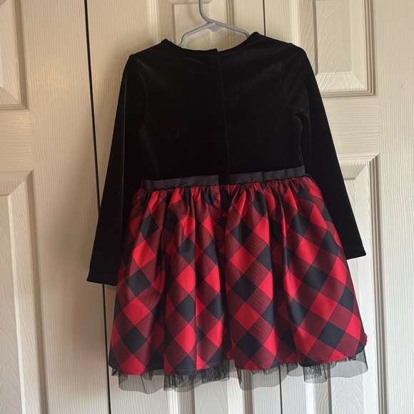 Cat & Jack Red And Black, Classic Buffalo , Long Sleeves, Dress Christmas - Picture 2 of 3